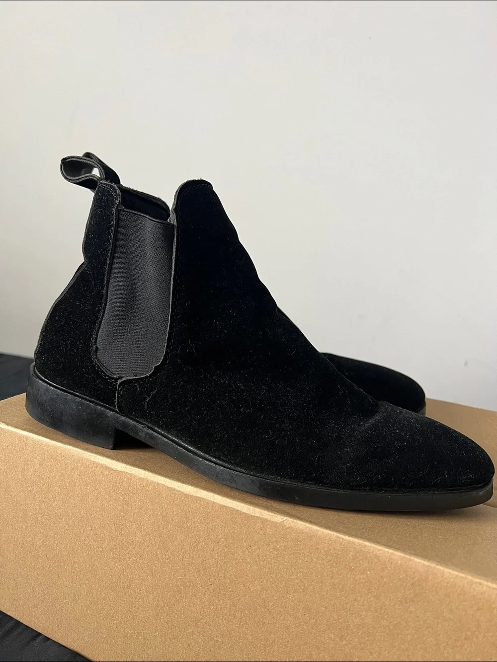 Zara Men's Black Suede Chukka Boots